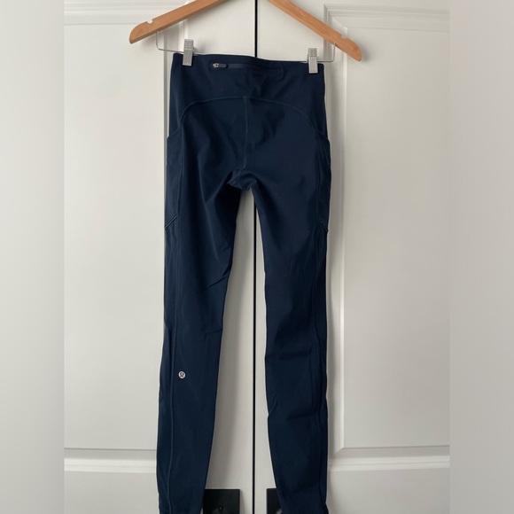 Lululemon Speed Up Tight *Full-On Luxtreme 28" Sz 4 in Midnight Navy - Picture 8 of 12